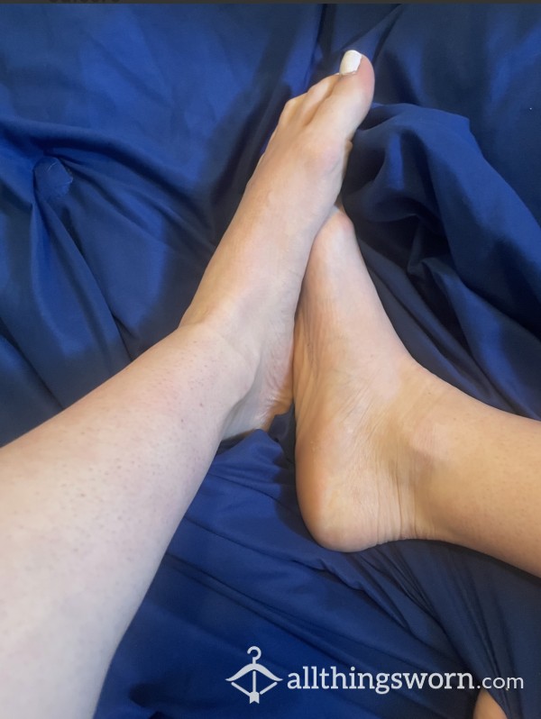 Feet And S** Toy