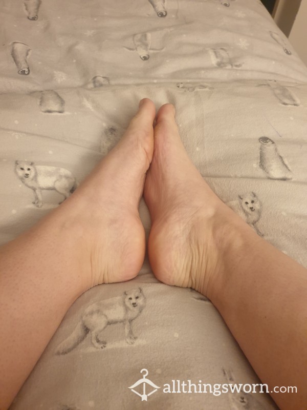 Feet Pictures