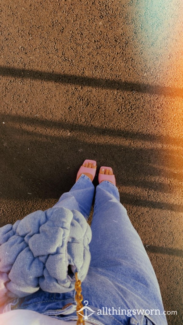 Flight Attendant Feet