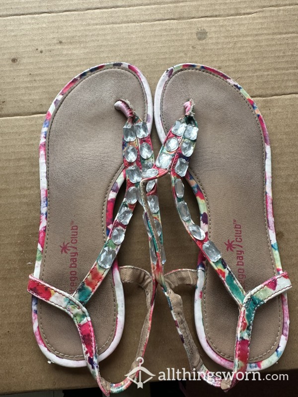 Flip Flops Jeweled Size 7 | Well Worn Dirty | Flat | Rhinestone Gems