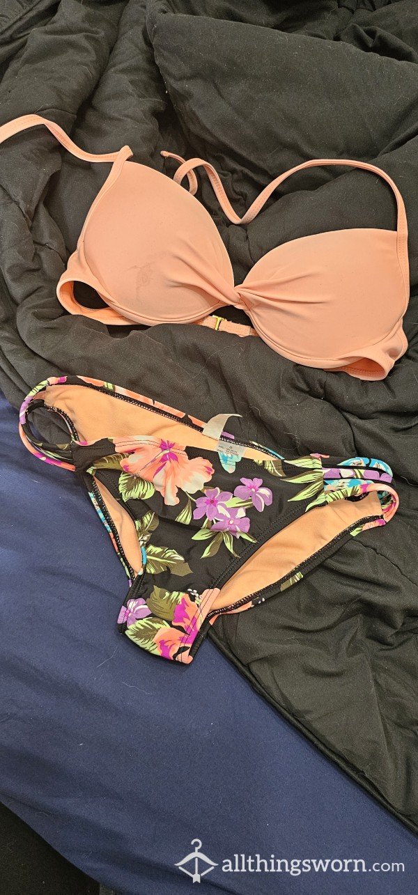 Flor*l Cor*l Bikini