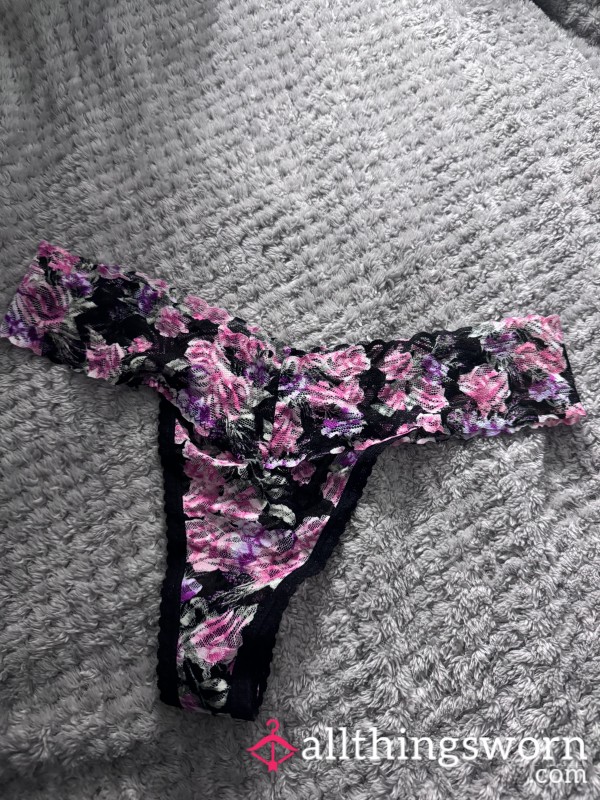 Flor*l Thong💐🔥