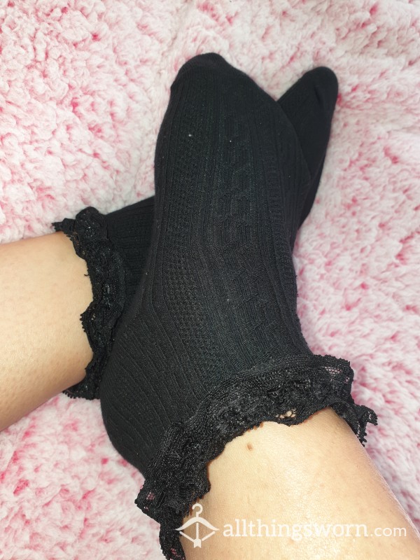 Frilly Socks