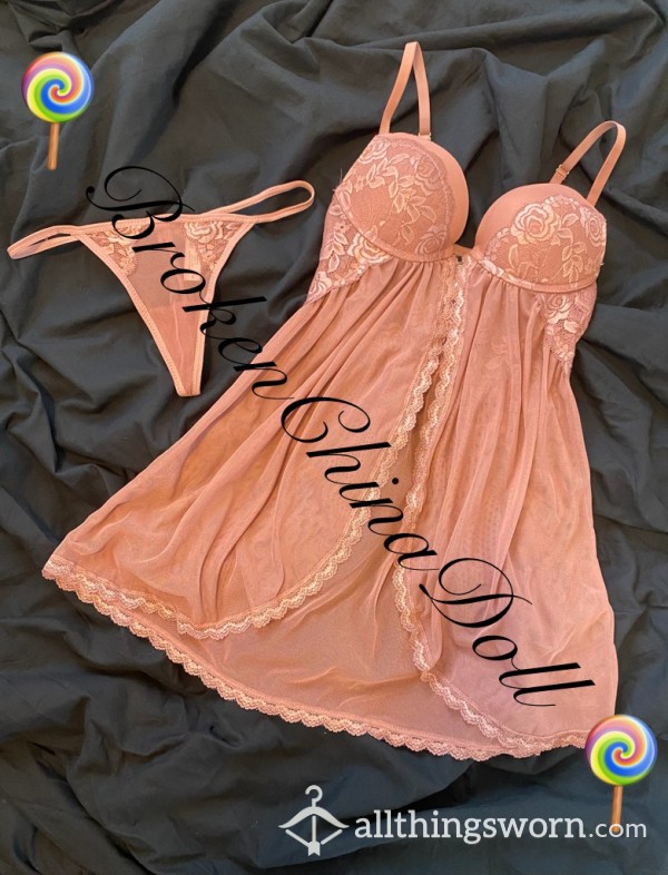 Front Clip Lace/Sheer Mauve Lingerie & Thong Set