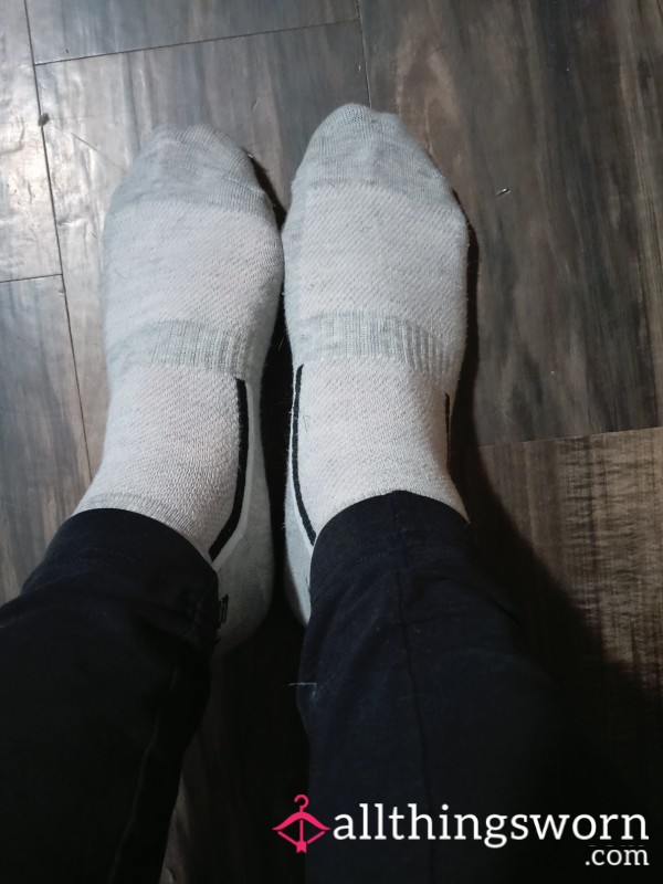 Gray Socks With Stripe