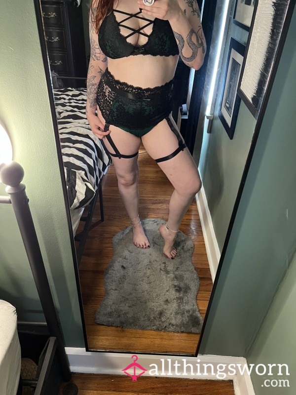 Green And Black Lace Set