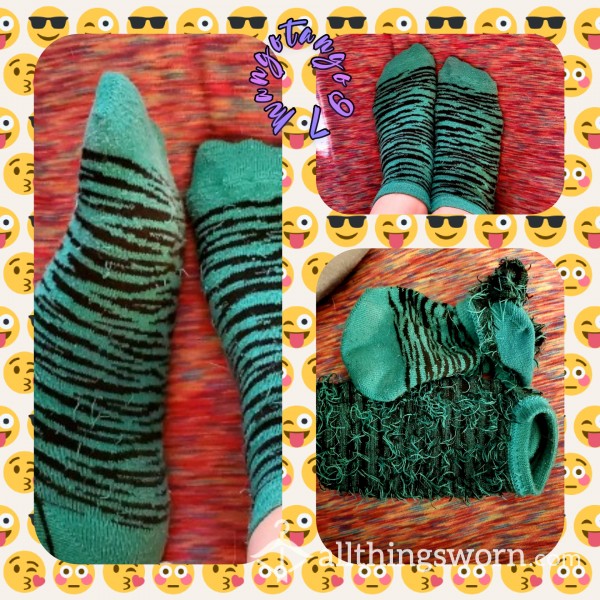 Green Zebra Striped Ankle Socks