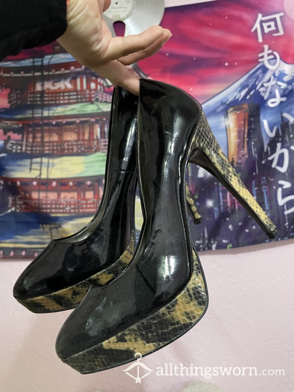 Guess Snake Pattern Black Heels