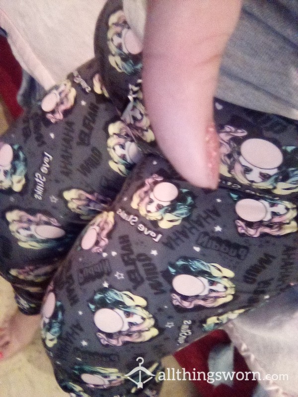 Harley Quinn Love Stinks PJ Pants 💞