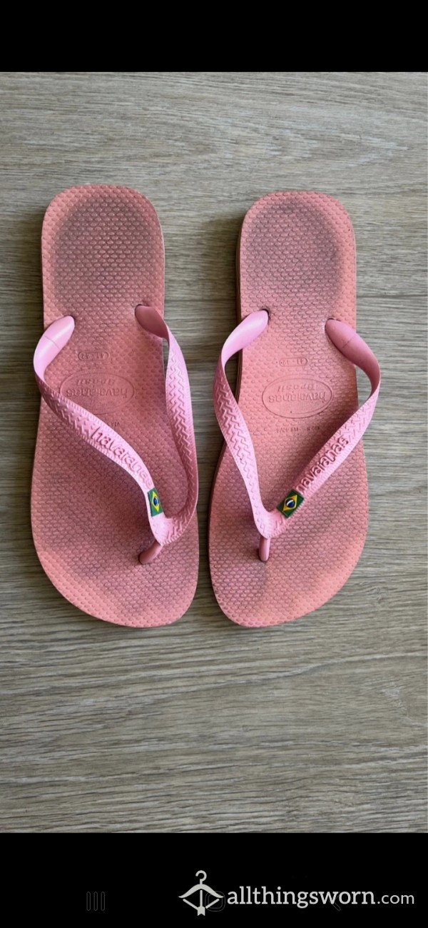 Havaianas Hoilday Flip Flops Well Used