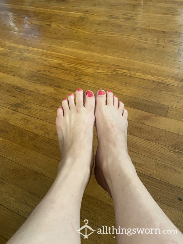 I Need A Pedicure!