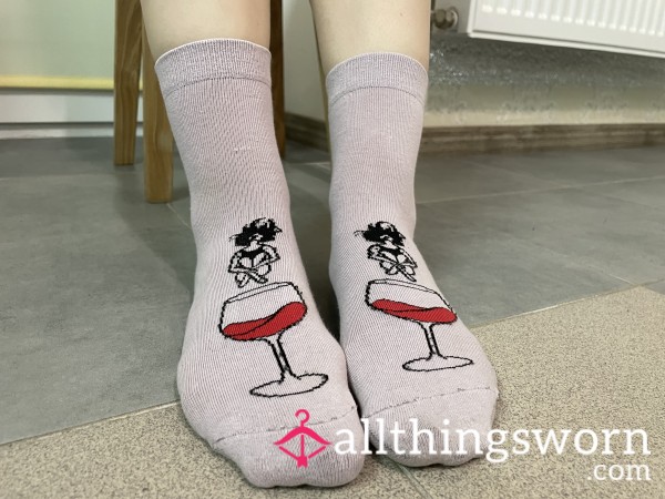 Intoxicating Socks 🍷