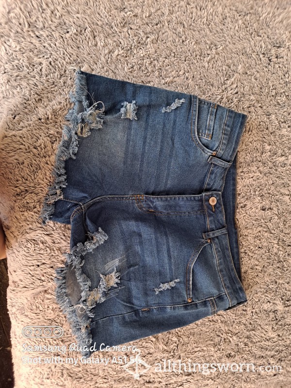 Jean Shorts Large