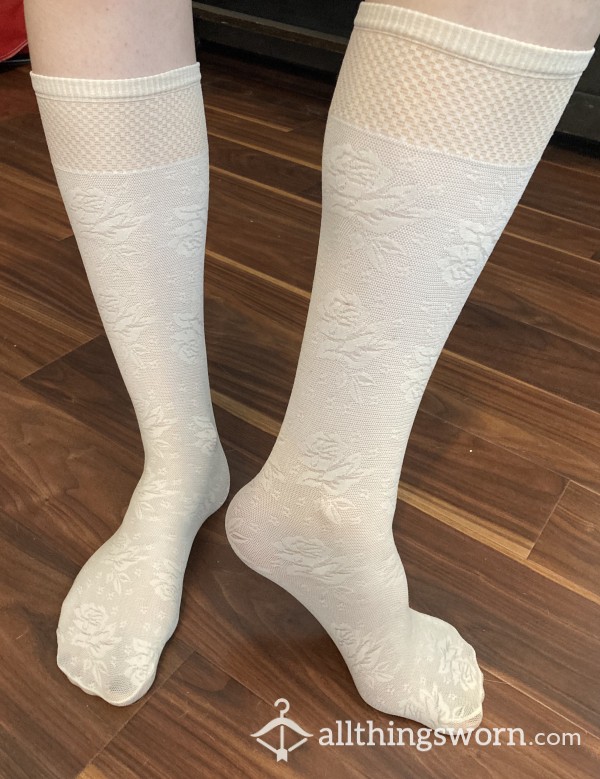 Knee-high Ivory Stockings