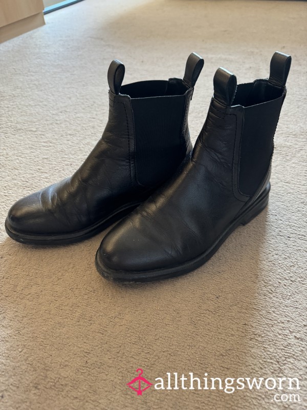 Leather Black Used Worn Ankle Boots