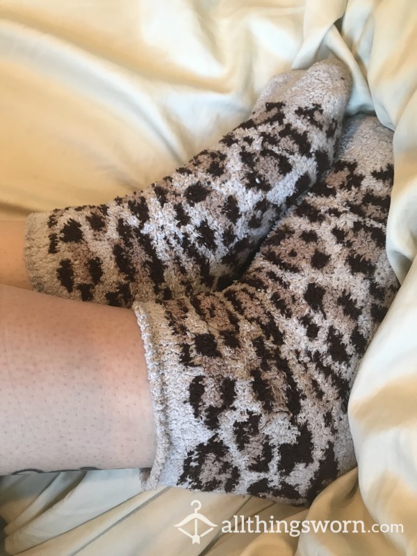 Leopard Print Fuzzy Socks