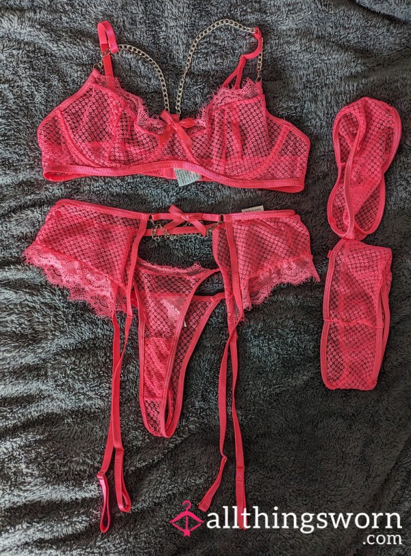 Lingerie Set In Hot Pink