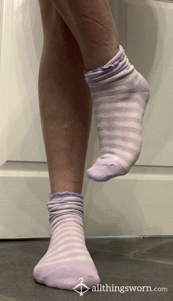 💜💜 Mauve And White Stripe Stinky Socks 💜💜