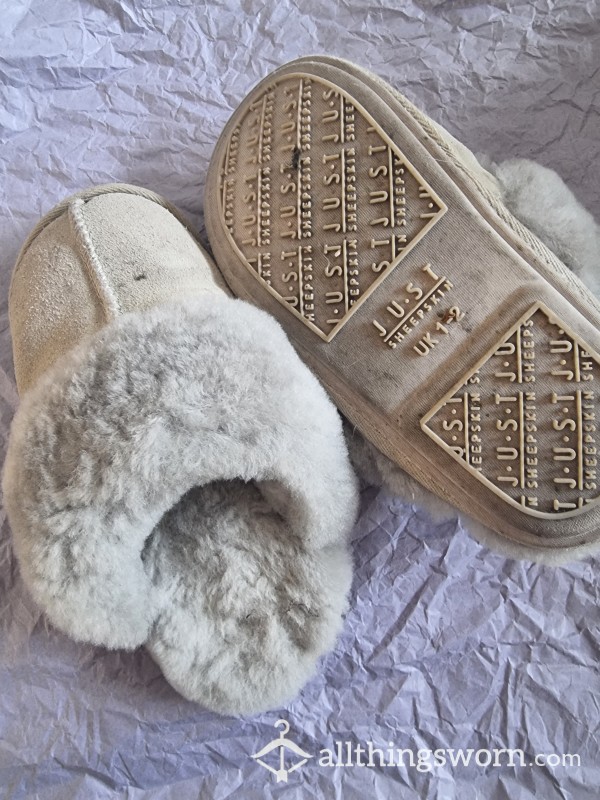 More Slippers With A Mistrrss Scent! Some New Slippers To Add To Your Collection? My Last Ones Have Sold.. Come Grab Yourself A Present To Sniff! ❤️🫦