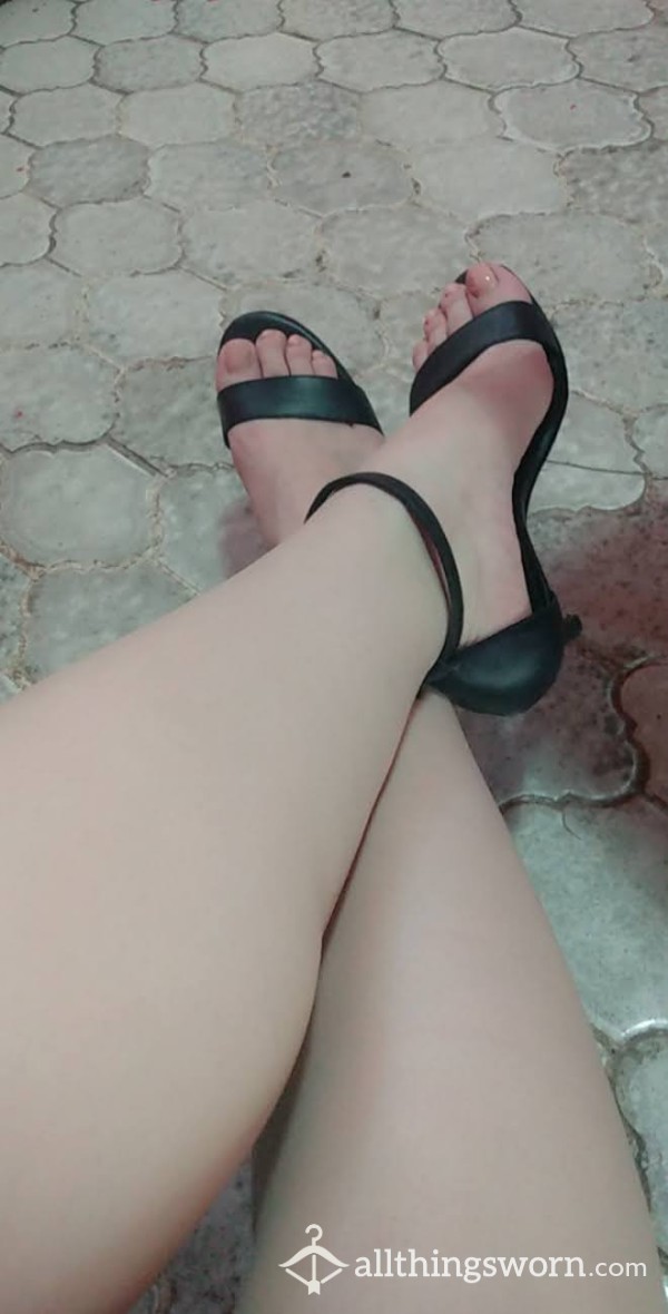 My Cla**y Black Heels 🖤