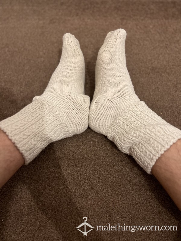 HANDMADE WINTER SOCKS