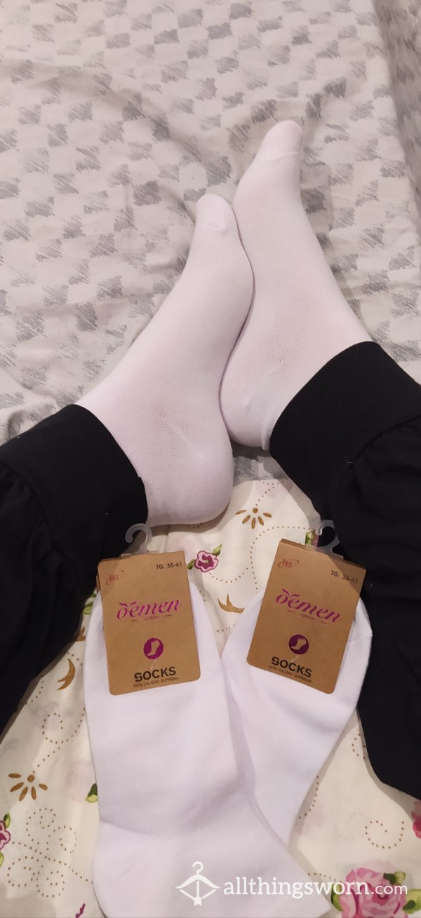 New White Custom Socks! 😉🐷💸♀️👑