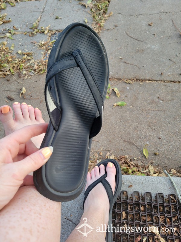 Nike Flip Flops