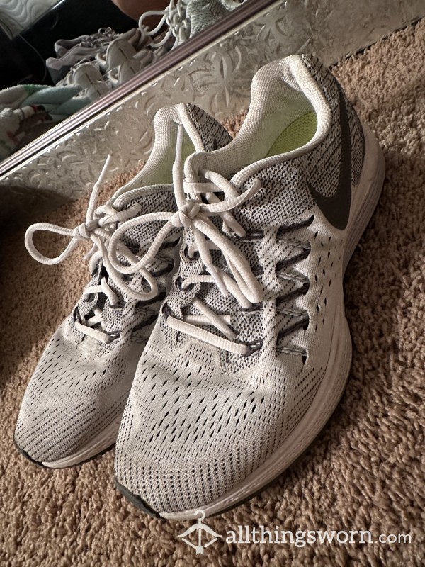 Nike Sneakers/trainers Well Worn