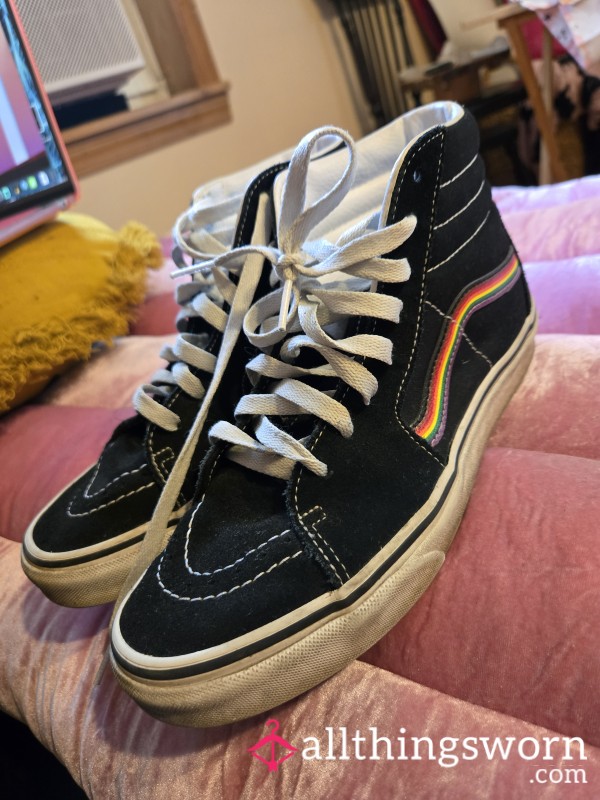 OLD HIGH-TOP RAINBOW VANS (bbw, Sneakers)