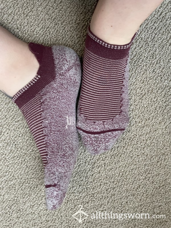 Old Lulu Lemon Yoga Socks 🧦