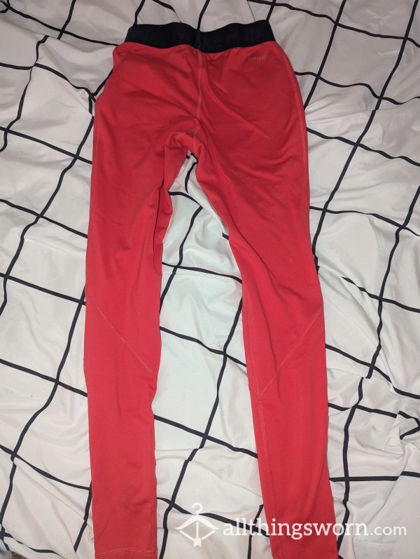 Old Nike Pro Workout Leggings