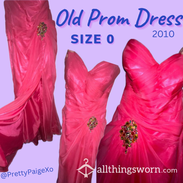 Hot Pink Prom Dress 🩷 10+ Years OLD… 🩷 Size 0, Strapless With S**y Slit