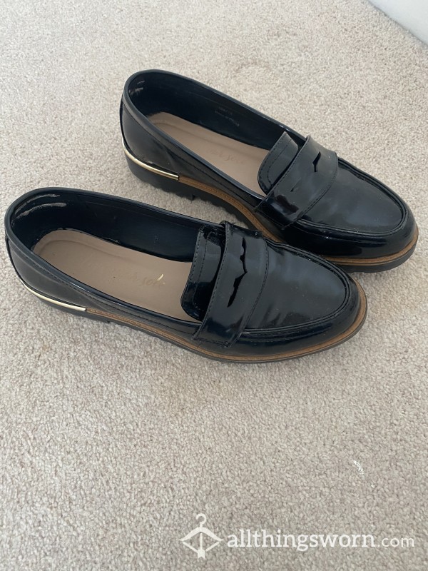 Patent Flat Worn Work Shoes