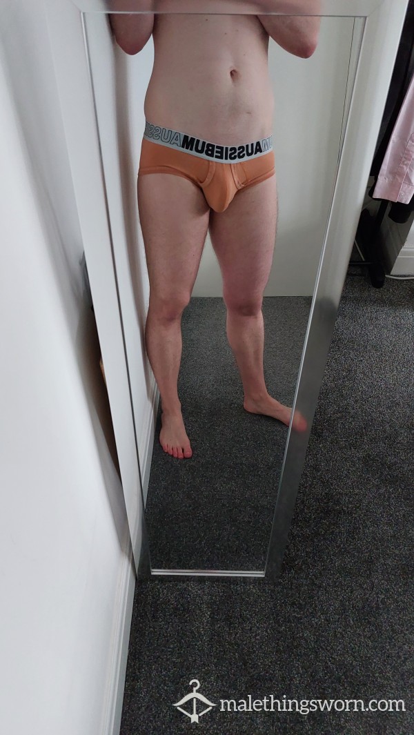 Peach Aussieb*m EnlargeIt Briefs