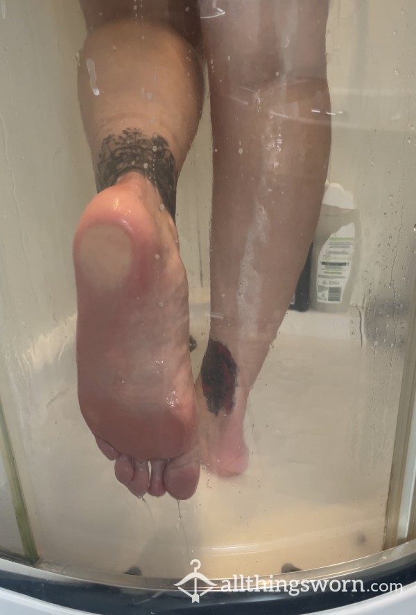 🚿 Perving On My Feet In The Shower: A Steamy Sneak P**k! 👀