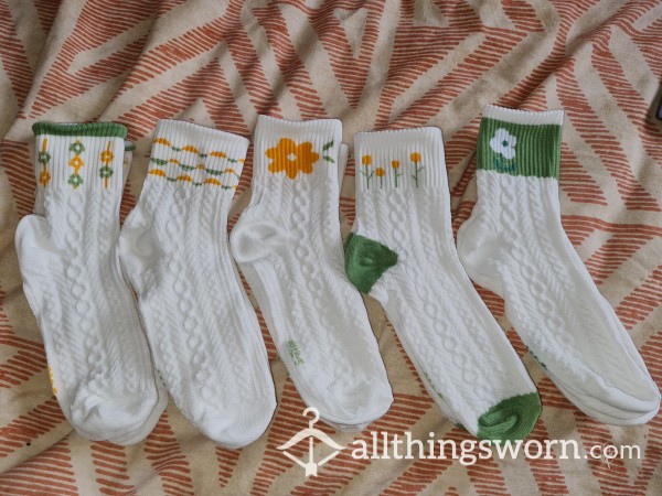 🌼 Pick Your Socks! 🌼