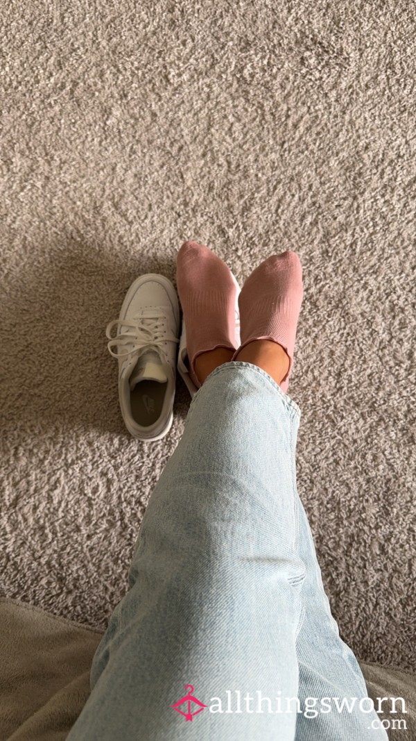 Pink Frilly Socks