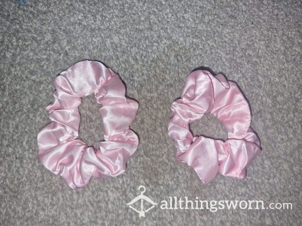 **1 LEFT** Pink Satin Scrunchie 🥰🥰🥰❤️**1 LEFT**