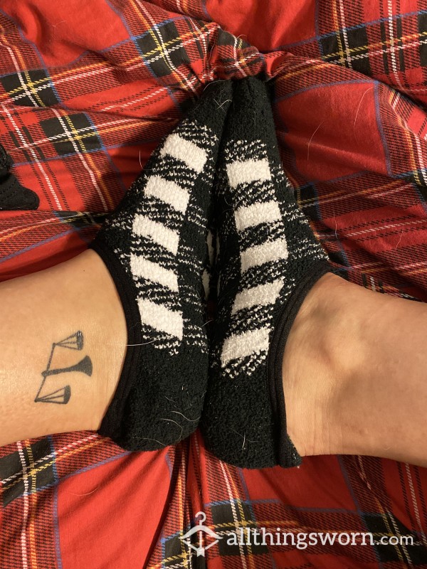 Plaid Fuzzy Socks