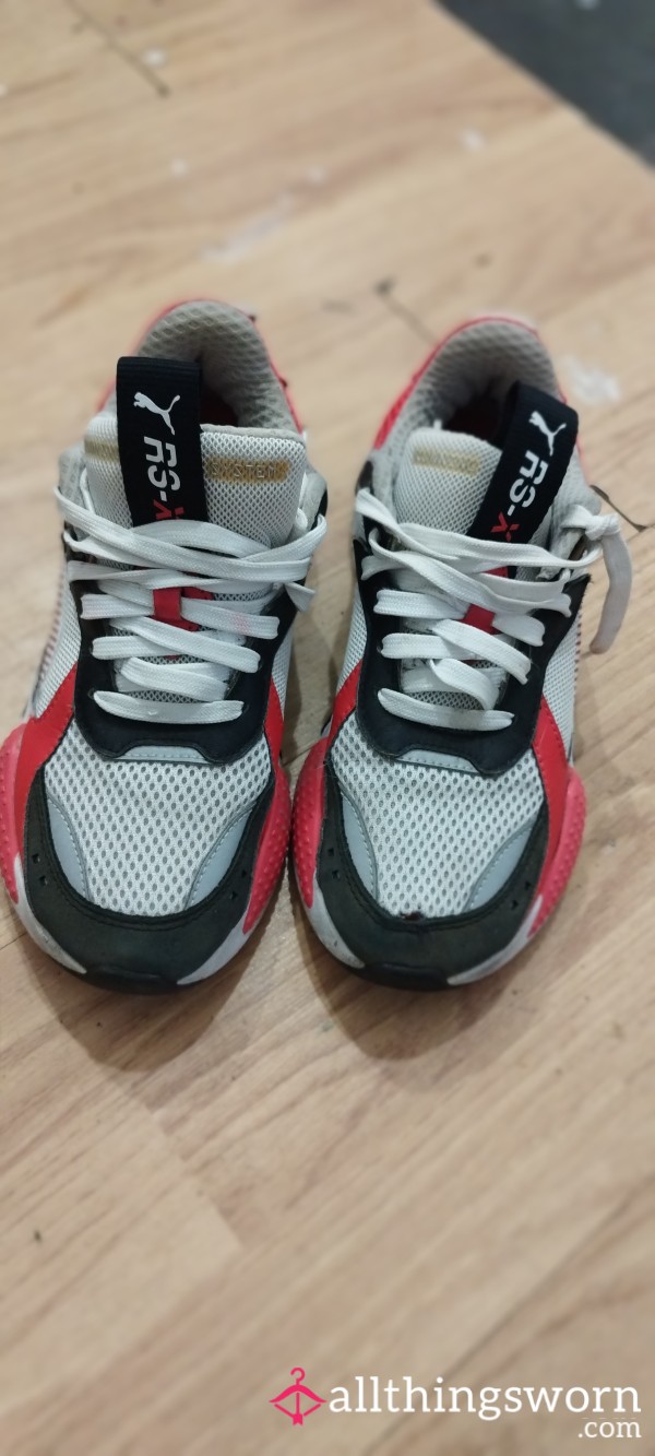 Puma Used Sneakers