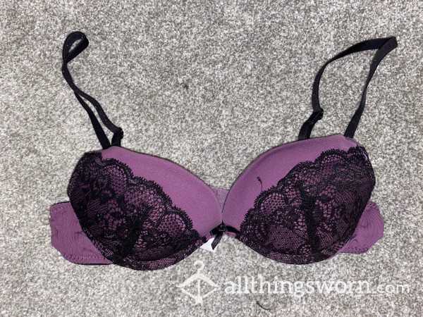 Purple Laced Bra - 32B Clasp Broken & A Hole