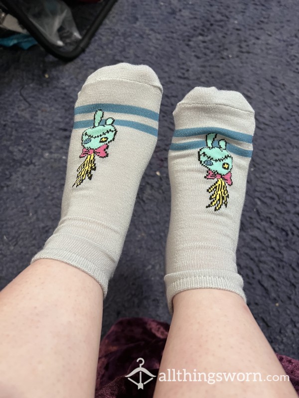 Ready-To-Be-Worn: Grey St*tch Voodoo Doll Disney Ankle Socks