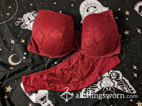 Red Lingerie Set