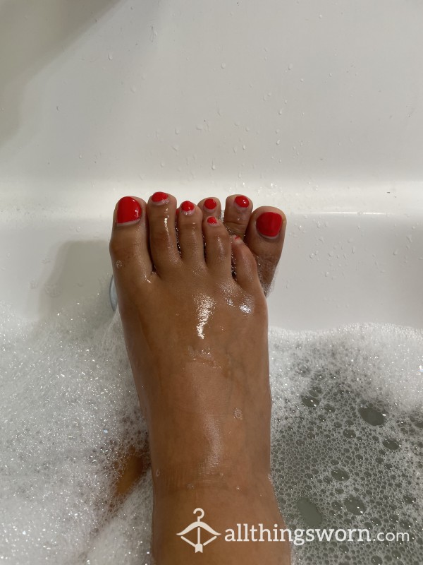 Red Toes