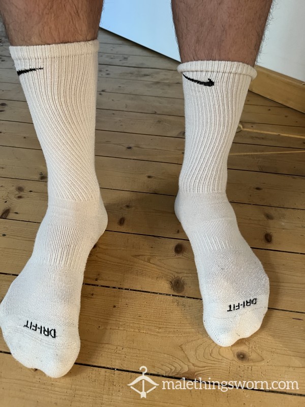 RIPE NIKE SOCKS