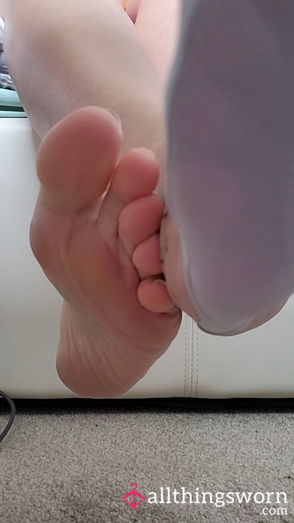 Sensual, Erotic Socks And Feet Play - 6min Teasing