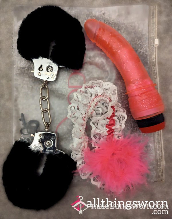 S** Toys - Di**o, Garter And Black Fluffy Cuffs