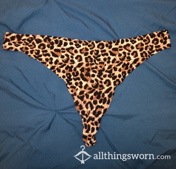 S**y Animal Print Thong