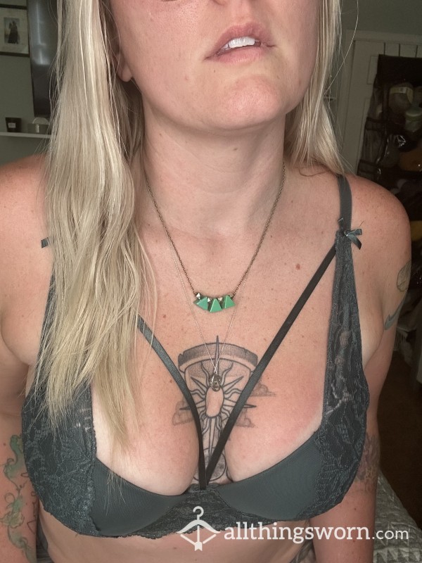 S**y Green Bra