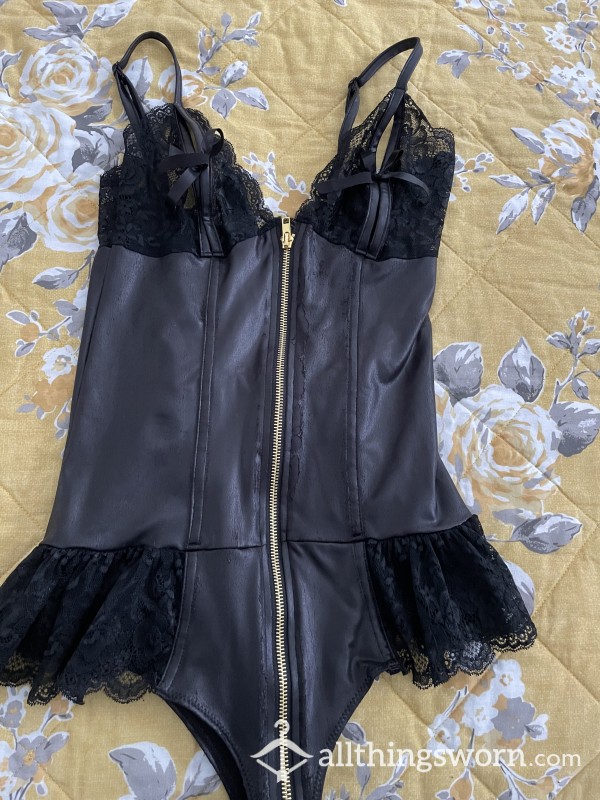 S**y Leather Look Ann Summers Teddy Size 8/10